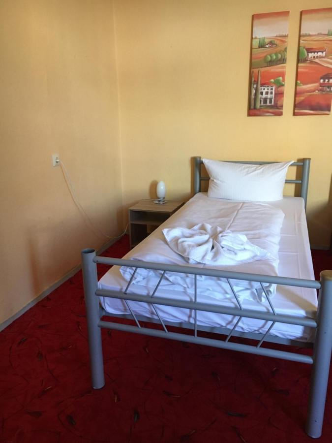 Hotel Pension Streuhof ברלין מראה חיצוני תמונה